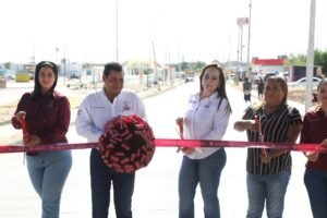 Alcaldesa entrega obras viales en colonias Alazanas y Lomas del Río con inversión de más de 6.6 MDP