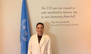 Tamaulipeca destaca en la ONU con proyecto de salud mental para migrantes